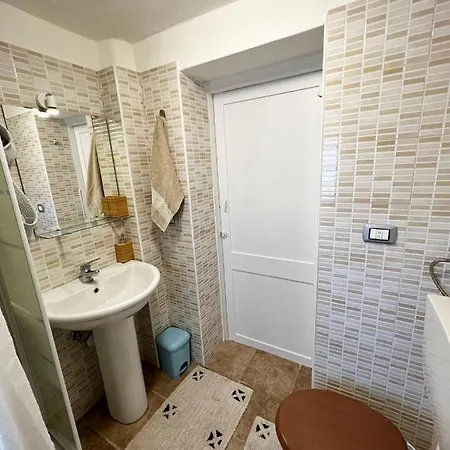 Habitación en casa particular Mariamora Bari